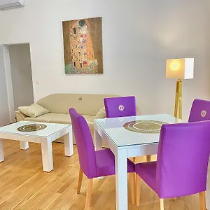 Steiner Residences Nestroyplatz Appartamento